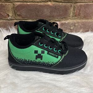 Heelys Black and Green Kids Sneakers